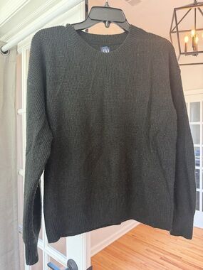 GAP Womens’s Black Crewneck Sweater - Textured Knit